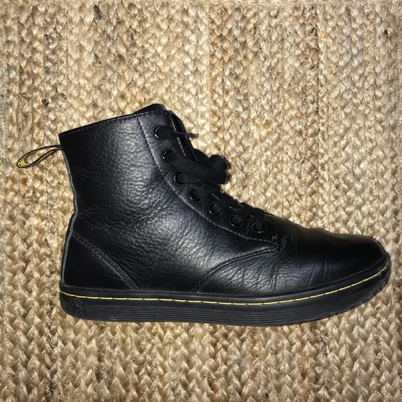 dr martens black size 6